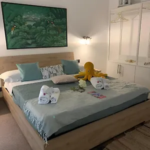 Colombo House E L'isola Che Non C'e Apartment Genoa
